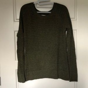 Anne Taylor LOFT Chevron Knit Sweater (Medium)